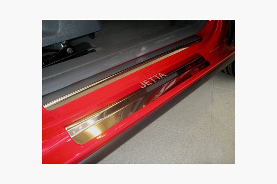 Volkswagen Jetta 2006–2011 Nataniko dørtrinslister (8 stk., rustfrit stål) Standard - Lohmann tape, 0,5 mm Image