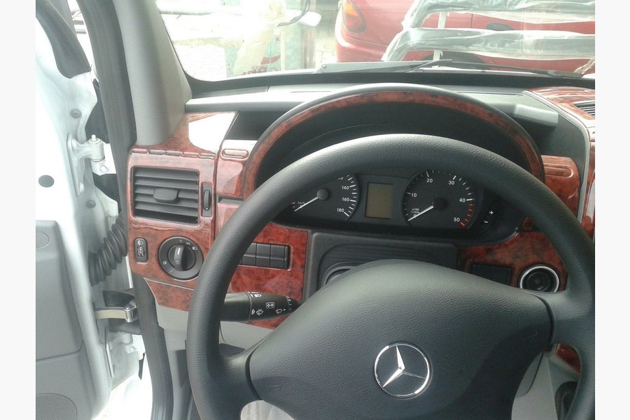 Mercedes Sprinter W906 2006–2018 Instrumentbordpanel-indsatser (Meric, 50 dele) Foto 10