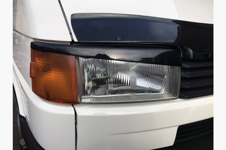 Volkswagen T4 Caravelle/Multivan 1990–2003 Forlygtevipper til lige motorhjelm (2 stk.) Til lakering Image