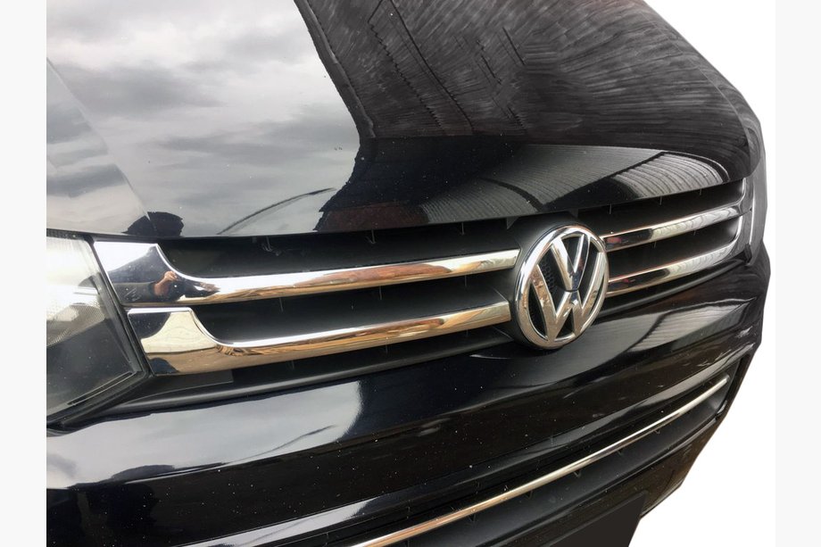 Volkswagen T5 2010–2015 Delte kølergrill-lister (Carmos, 4 stk., rustfrit stål) Image