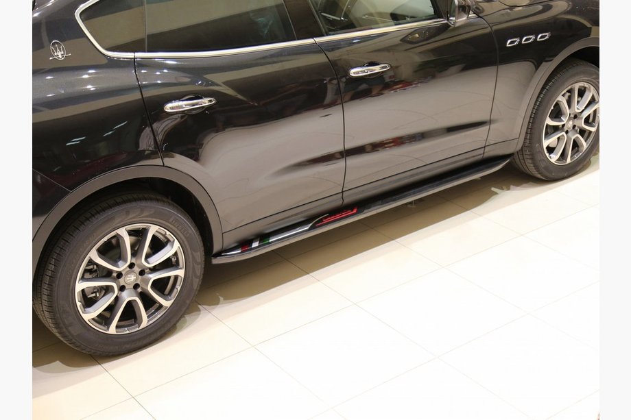 Maserati Levante 2016– Sidetrin OEM-V2 (2 stk) Image