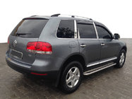 Volkswagen Touareg 2002–2010 Tagrælinger i krom (plastfødder) Metalbeslag foto 1
