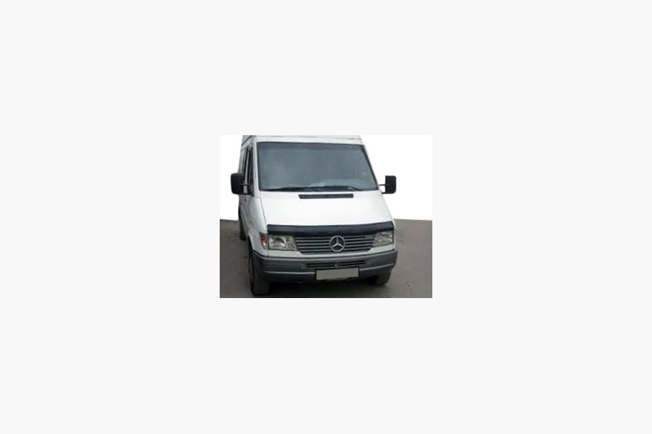 Mercedes Sprinter W901/902/903/904/905 1995–2006 Motorhjelmsdeflektor FLY (1995-2000) Image