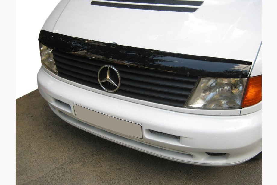 Mercedes Vito W638 1996–2003 Motorhjelmsdeflektor (FLY) Image