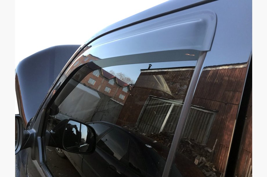 Volkswagen T5 Multivan 2003–2010 Vindafvisere til sideruder (2 stk., Sunflex) Image