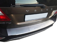 Volvo XC70 2007–2013 Bagkofangerbeskytter med opbuk Nataniko (rustfrit stål) foto 1