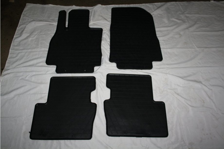 Mazda 2 2007–2014 Stingray gummimåtter (4 stk., gummi) Image