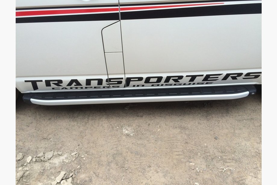 Volkswagen T4 Transporter 1990–2003 Fullmond sidetrin (2 stk., alu) Image