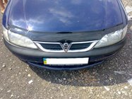 Opel Vectra B 1995–2002 Motorhjelmsdeflektor (FLY) foto 1