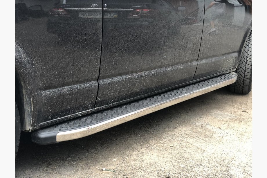 Volkswagen T5 2010–2015 BlackLine sidetrin (2 stk., aluminium) Image