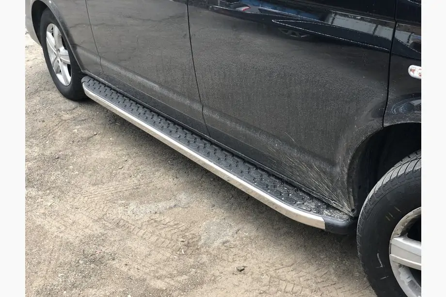 Volkswagen T6 2015–2024 BlackLine sidetrin (2 stk., aluminium) Image