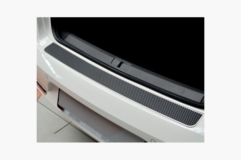 Fiat Doblo II 2010–2022 Bagkofangerbeskytter i carbon look (rustfrit stål) Image