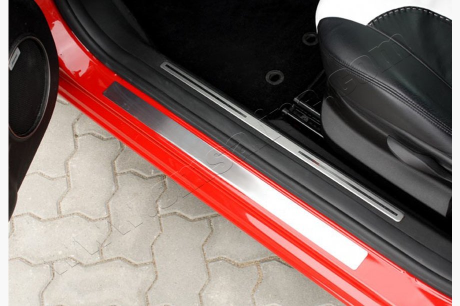 Alfa Romeo 156 1997–2007 OmsaLine dørtrinslister (rustfrit stål) Sæt med 4 stk. Image