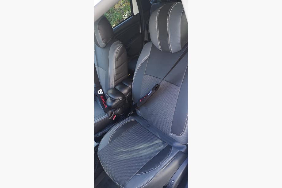 Dacia Duster 2008–2018 Sædeovertræk (kunstlæder + stof, Premium) Image