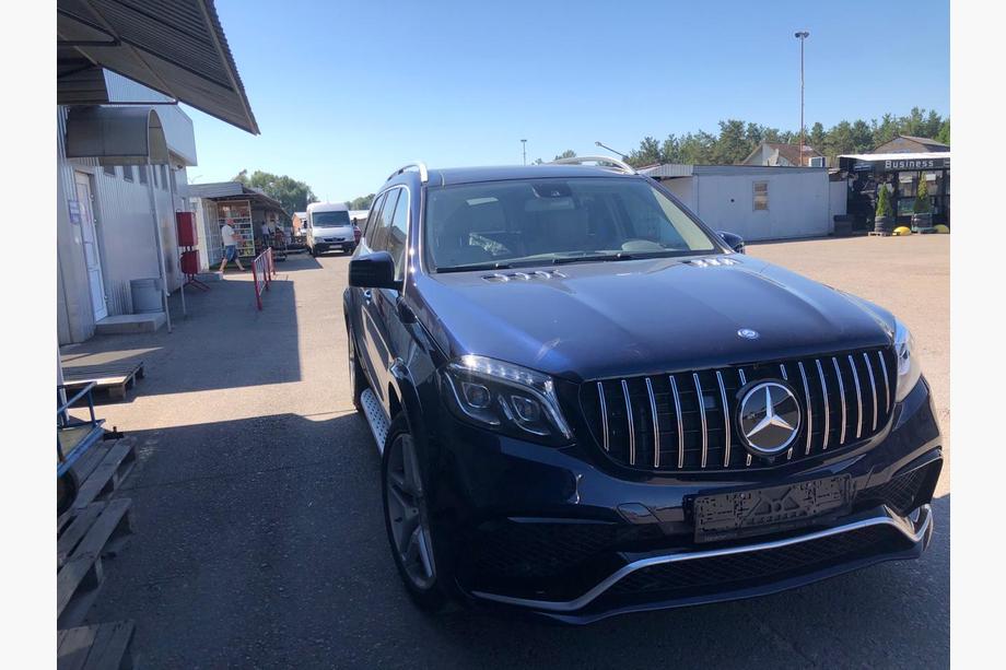 Mercedes GL/GLS class X166 2012–2019 AMG V1 bodykit med komplet kofanger (GLS63) Foto 2