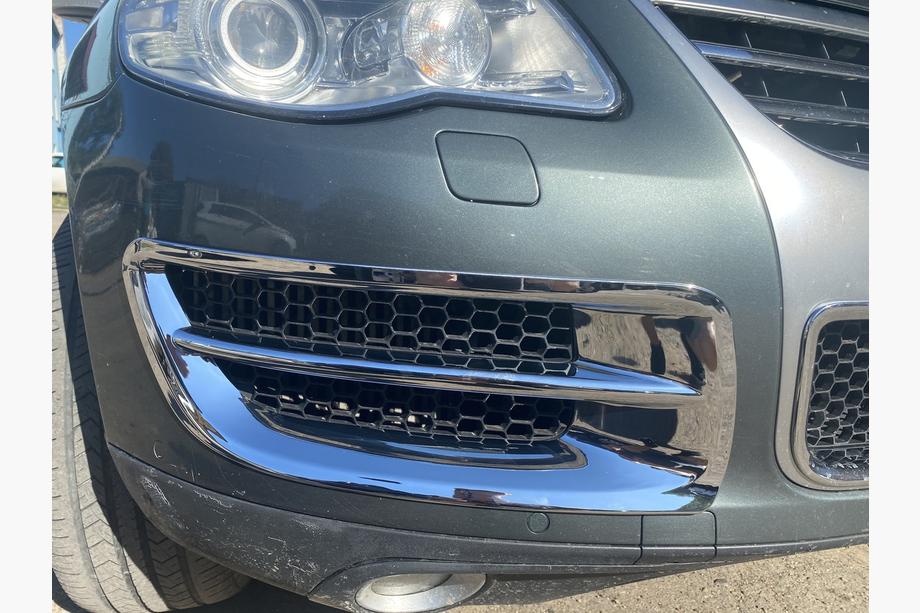 Volkswagen Touareg 2002–2010 Rammer til tågelygter 2008-2010 (2 stk., plast) Image