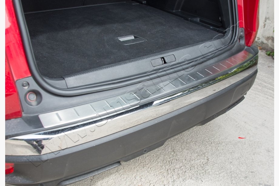 Peugeot 3008 2016–2023 Krom bagkofangerbeskytter OmsaLine (rustfrit stål) Image