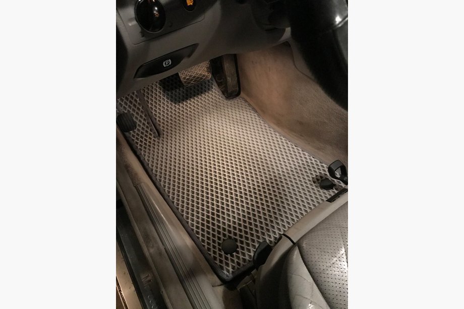 Mercedes E-klasse W211 2002–2009 EVA gulvmåtter (grå) Image