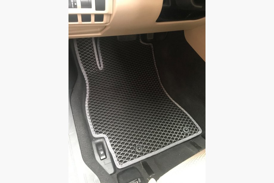 Subaru Outback 2014–2019 EVA gulvmåtter (sorte) Image