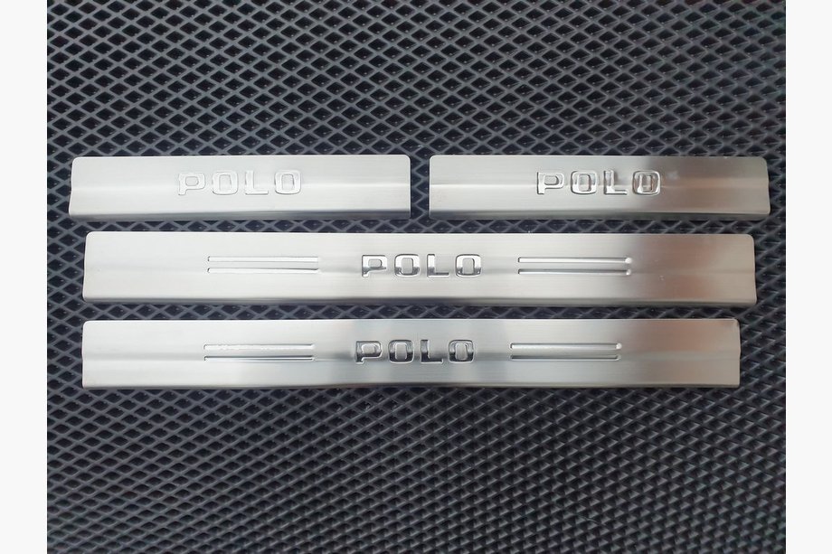Volkswagen Polo 1994–2001 Carmos dørtrinslister (4 stk., rustfrit stål) Image