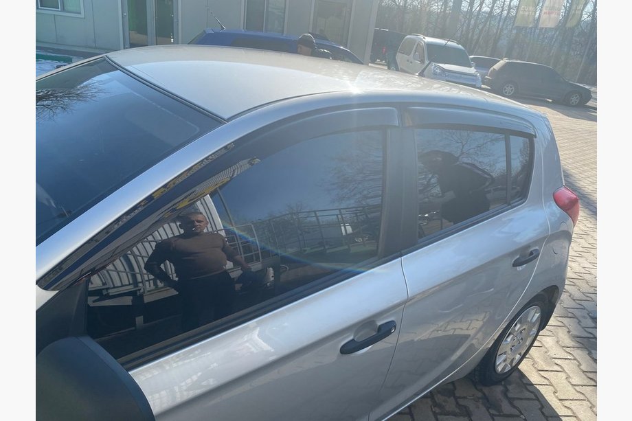 Hyundai I-20 2008–2012 Vindafvisere til sideruder (4 stk., ANV) Image