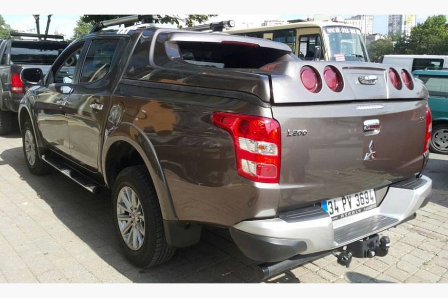 Fiat Fullback 2016– Tagboks (GrandBox) Image