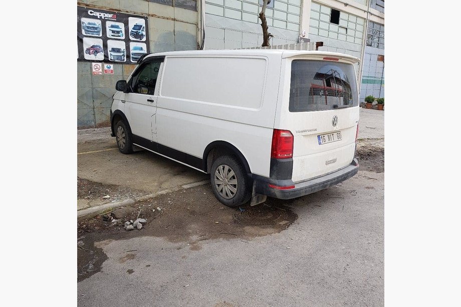 Volkswagen T5 Transporter 2003–2010 Sæt med lister og skærmkanter (11 dele) 2 døre, kort akselafstand Foto 4