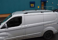 Ford Custom 2013–2022 Tagrælinger OmsaLine Sport (2 stk., sorte) foto 1