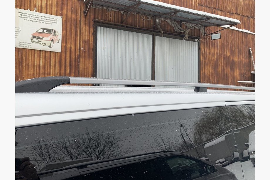 Volkswagen T5 2010–2015 UDSALG!!! Tagrælinger grå metallic Lang akselafstand Image