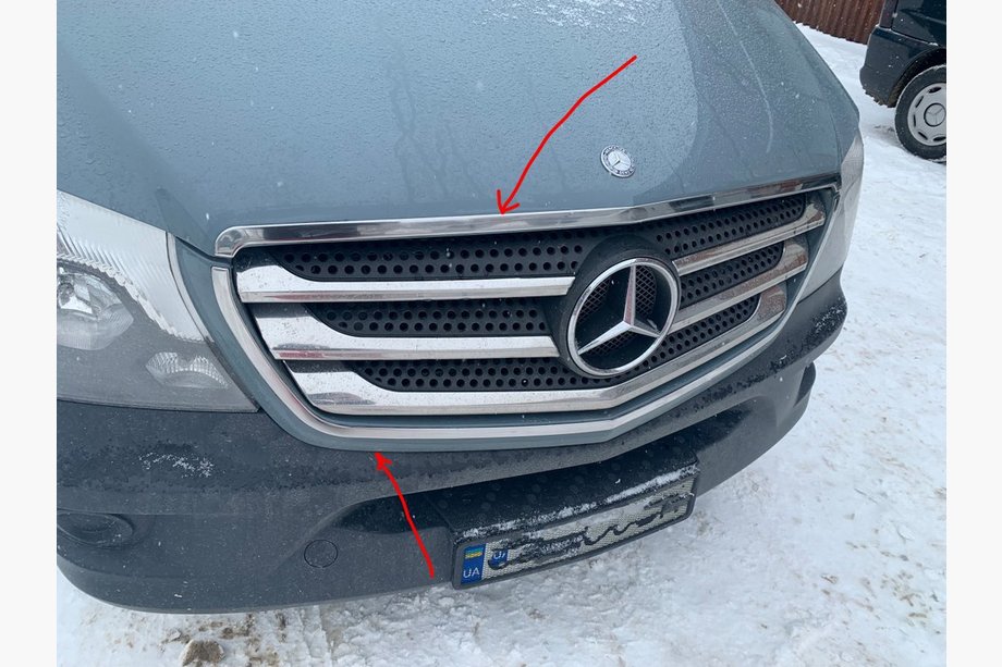 Mercedes Sprinter W906 2006–2018 Kølergrill-ramme (2013↗, rustfrit stål) Image