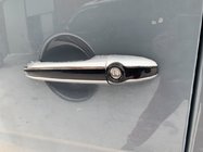 Mercedes Sprinter W906 2006–2018 Krom dørgrebsdæksler med stribe (4 stk., plast) Sort stribe foto 1