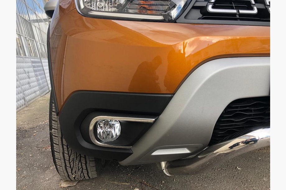Dacia Duster 2018–2024 Rustfri stål rammer til tågelygter (2 stk.) OmsaLine - italiensk rustfrit stål Image