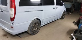 Mercedes Vito W639 2004–2014 Exclusive sideskørter (2 stk., klargjort til lakering) foto 1