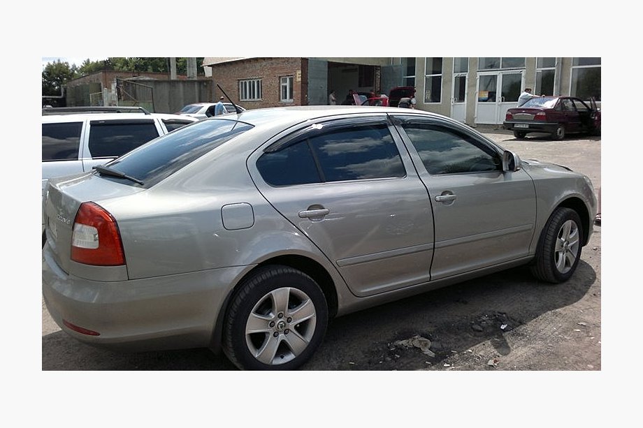 Skoda Octavia II A5 2006–2010 Vindafvisere til LiftBack (4 stk., SIM) Image