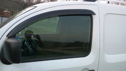 Peugeot Partner Tepee 2008–2018 Vindafvisere til sidevinduer (2 stk., UA-Sport) foto 1