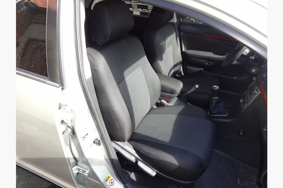 Toyota Avensis 2009–2018 Sædeovertræk (stof, Classik) Image