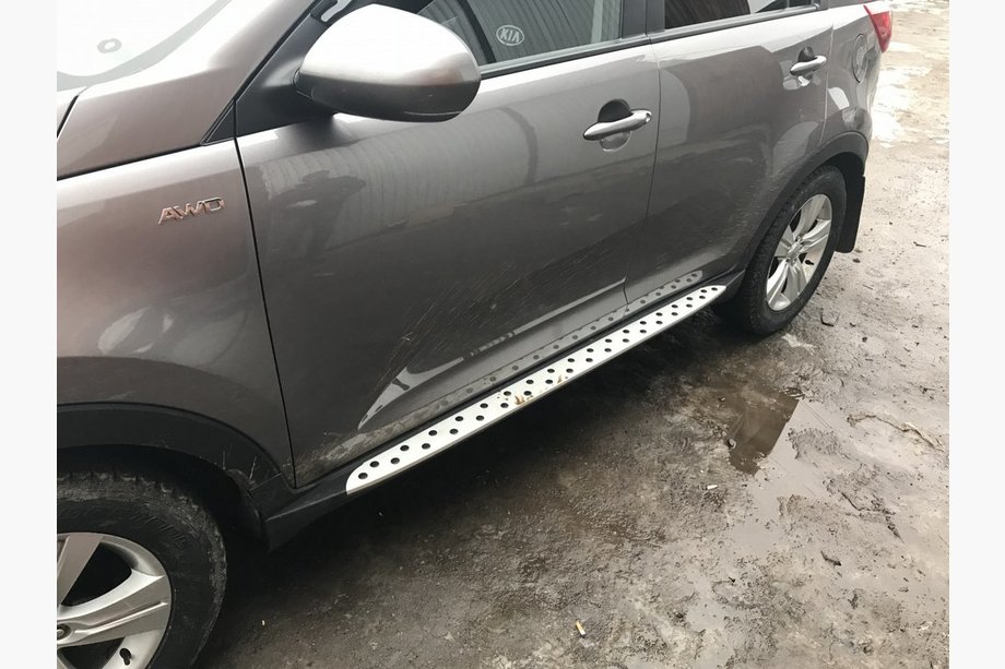 Kia Sportage 2010–2015 Sidetrin Niken BMW-style (2 stk., aluminium) Image