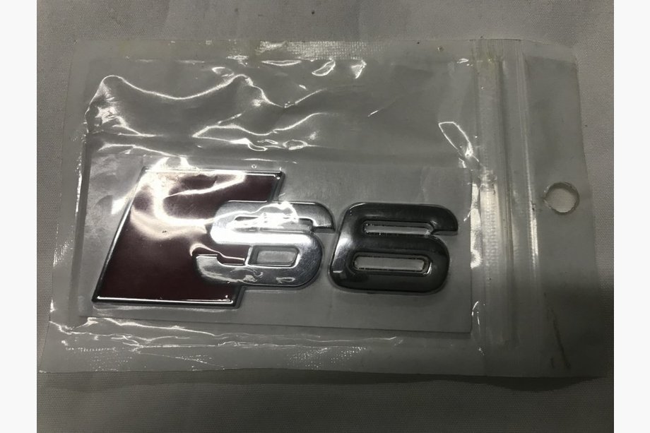 Audi A6 C5 1997–2001 S6 emblem i krom Image