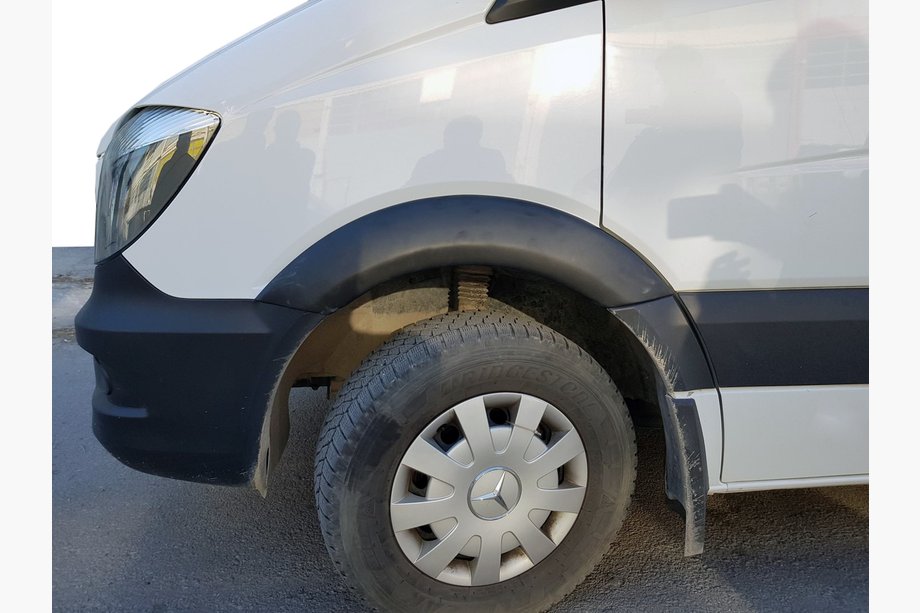Mercedes Sprinter W906 2006–2018 Nedsat! Brede skærmforøgere (4 stk., sorte) Image