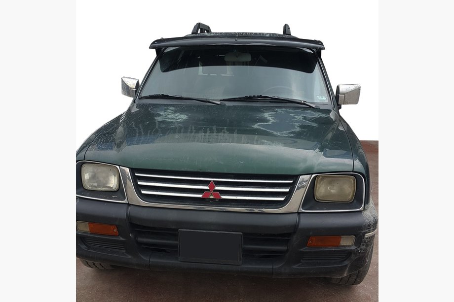 Mitsubishi L200 1996–2006 Forrudevisir (sort højglans, 5 mm) Image