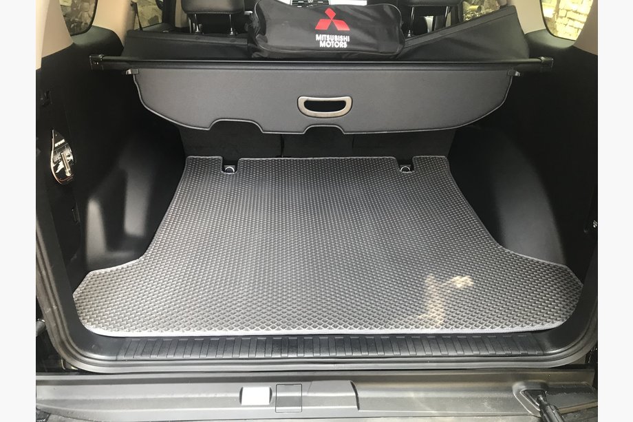 Toyota Land Cruiser Prado 150 2009–2023 Bagagerumsmåtte 5-sæders 2009-2017 (EVA, sort) Image