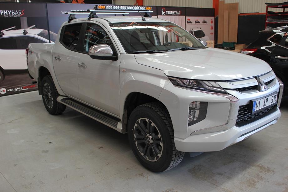 Mitsubishi L200 2015–2024 Tagbøjler til glat tag (2 stk, Asaf V4) Image