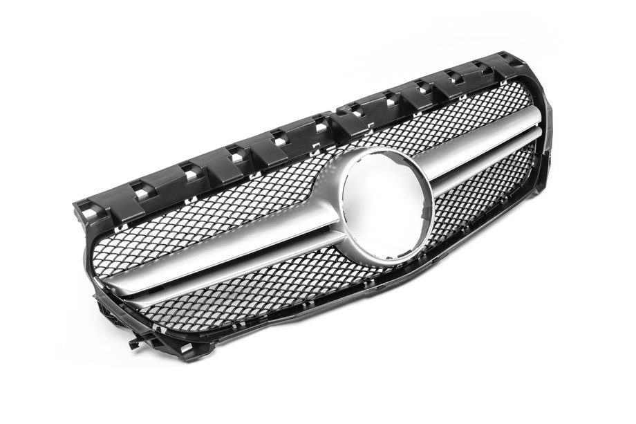 Mercedes CLA C117 2013–2019 Frontgrill (2013-2016, AMG Silver) Image