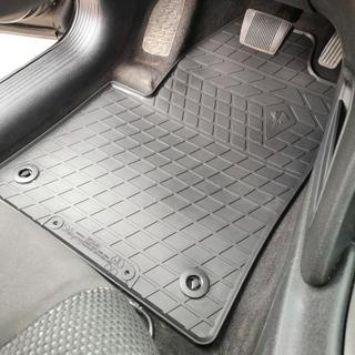 Stingray gummimåtter (4 stk., gummi) Dodge Dart 2012–2017 foto 2