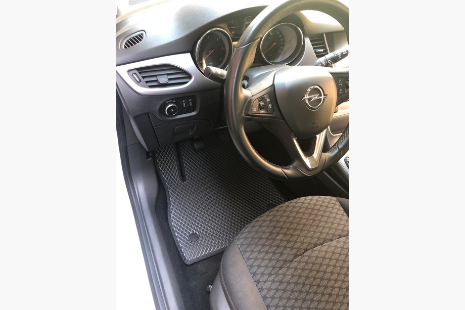 Opel Astra K 2016–2021 EVA gulvmåtter (sorte) Image