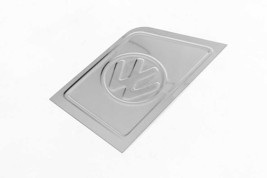 Volkswagen T5 Caravelle 2004–2010 Krom tankklapdæksel med logo (Carmos) Image
