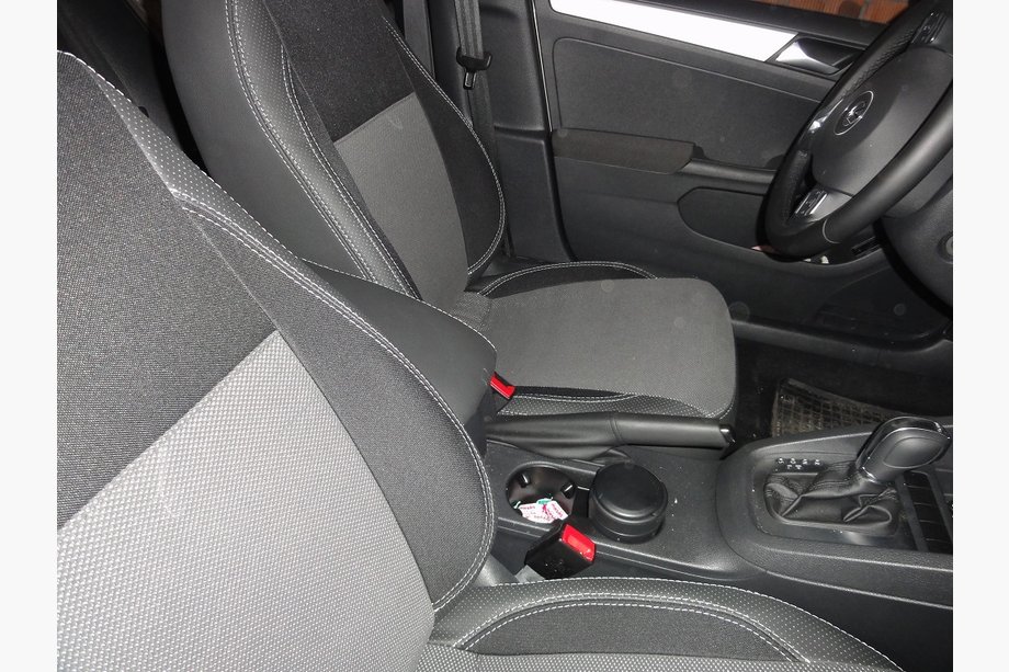 Volkswagen Jetta 2011–2018 Sædeovertræk i kunstlæder SoyuzAuto Premium Image