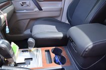 Mitsubishi Pajero Wagon III 1999–2006 Sædeovertræk (kunstlæder↗stof, Premium) foto 5