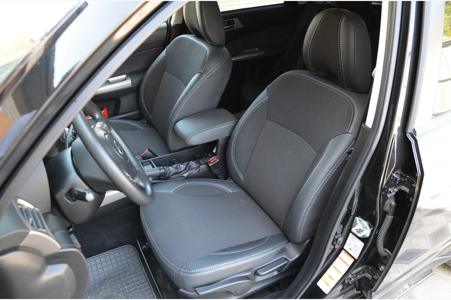 Subaru Forester 2008–2013 Sædeovertræk i kunstlæder SoyuzAuto Premium Image