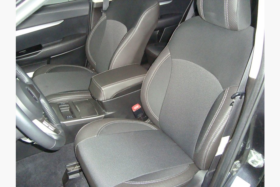 Subaru Outback 2009–2014 Sædeovertræk i kunstlæder SoyuzAuto Premium Image
